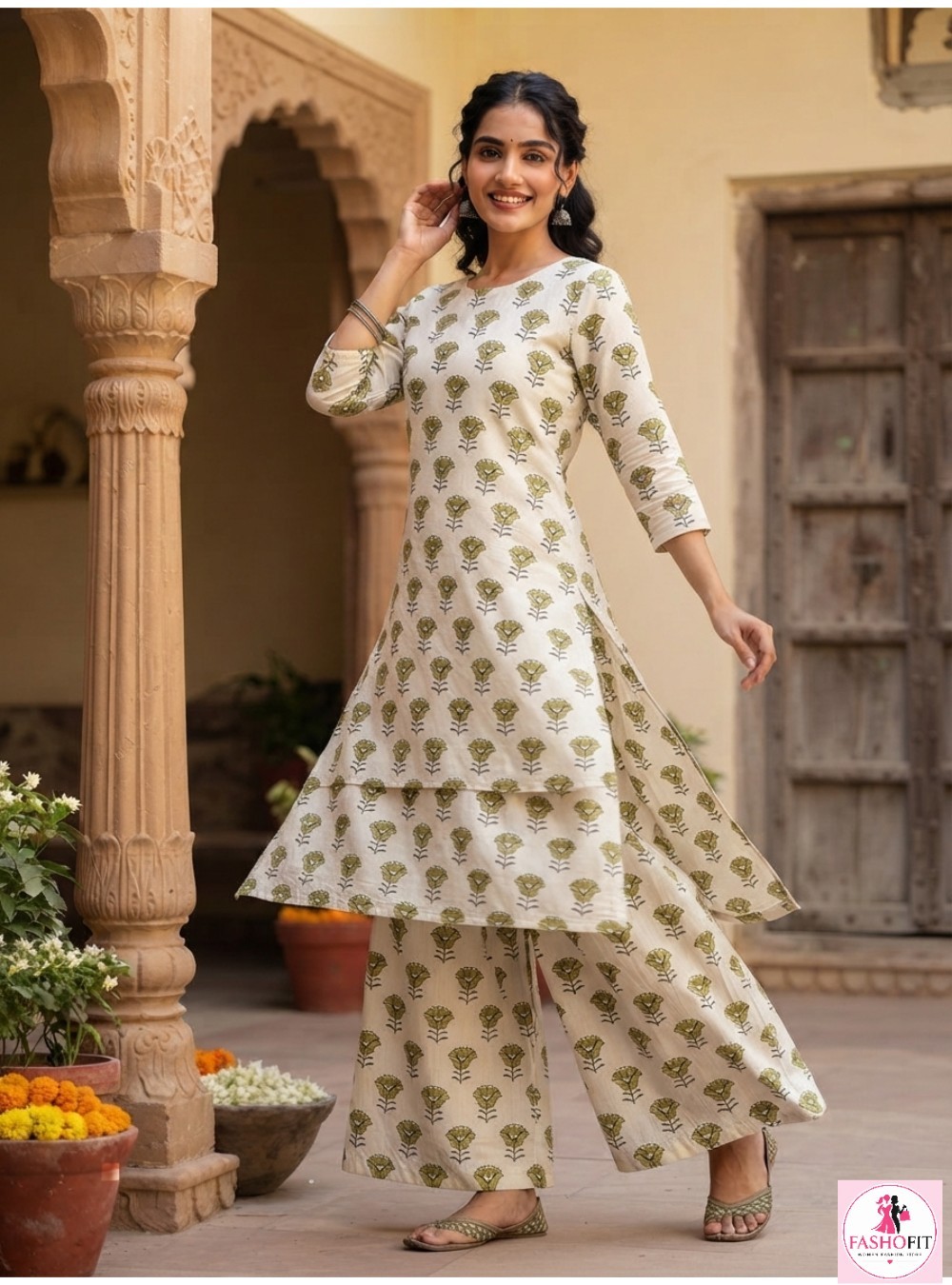 Chic & Elegant Ethnic Tunic with Matching Plazo
